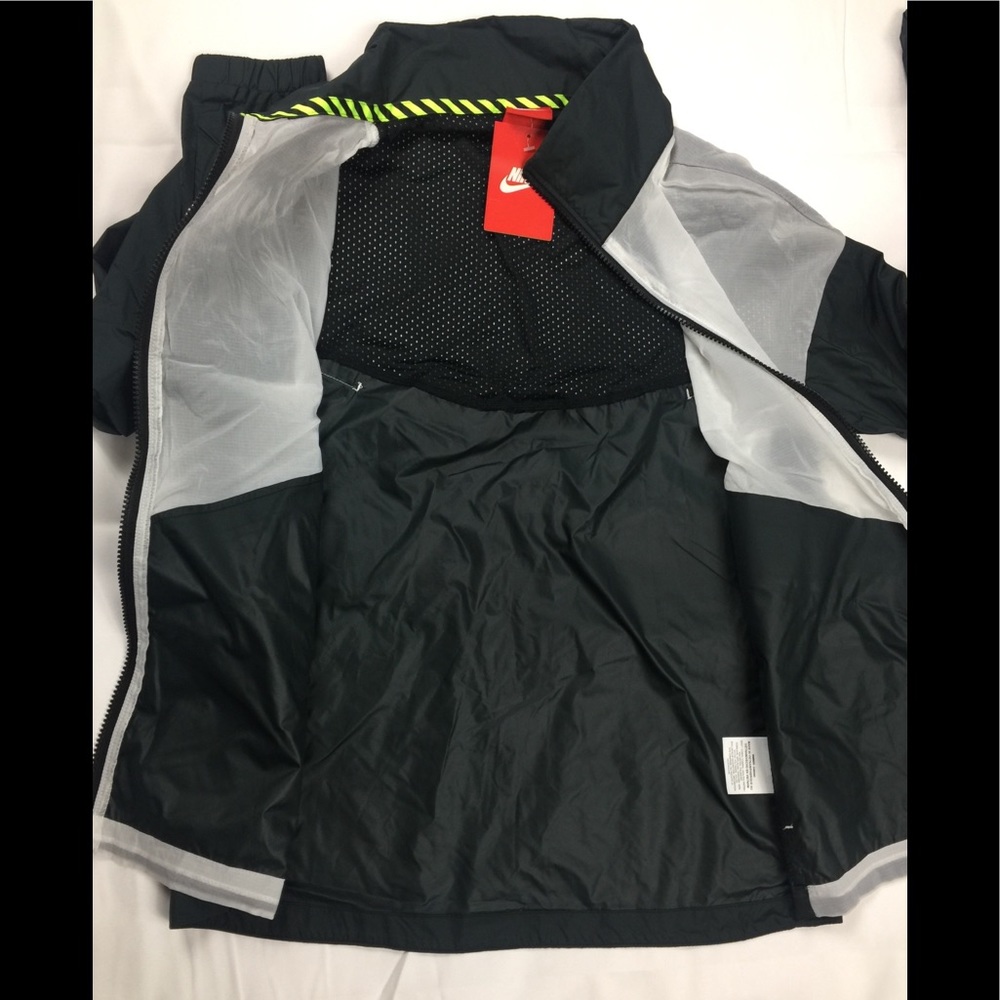 New Nike women’s running jackets